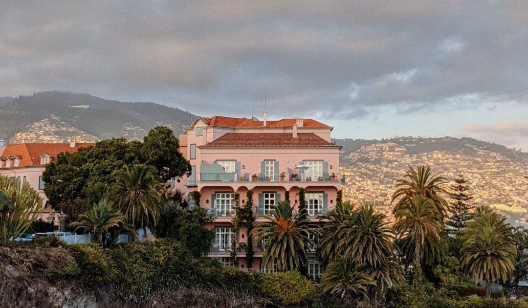 Да живееш на остров Мадейра: плюсовете и минусите за 2023 г