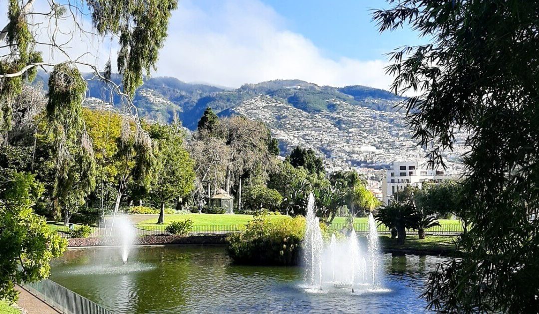 Vivir en Funchal: desentrañar los encantos de la joya costera de Madeira
