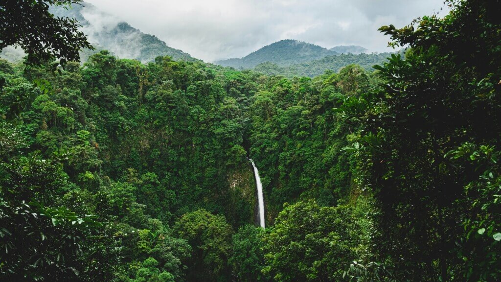 La Fortuna Waterfall - Arenal, Costa Rica
