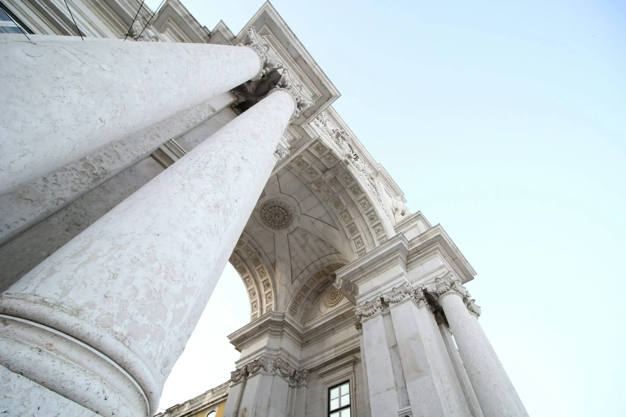 How the Portuguese Tax Authority Works: Taxes, Fines and Filing Deadlines
